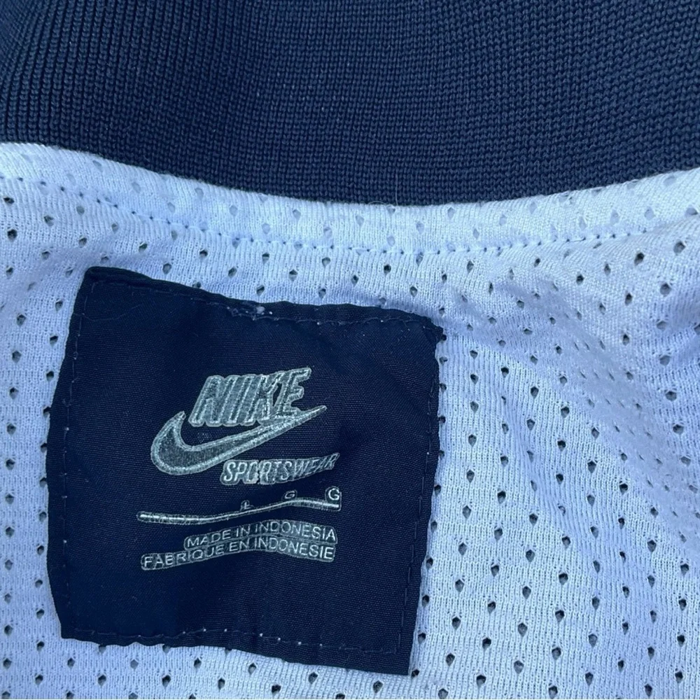 🌀 Nike Sportswear Track Jacket Mens L Blue White Piping Lined Vintage Y2K Vibes